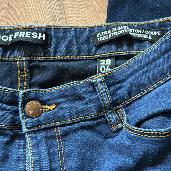Joe fresh skinny jeans, size 28 - Picture 2 of 8